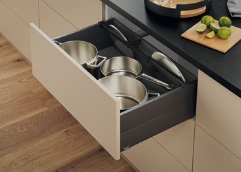 Držák relingu, Pro příčný reling Blum Ambia Line, design ocel