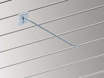 Držák s koncovým zahnutím, se šikmým trnem