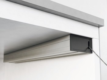 Klopna s tažným lankem, pro výklopy ze dřeva a s hliníkovým rámečkem, s nastavitelným brzdicím efektem