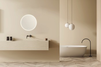 Koupelnové zrcadlo, osvětlené