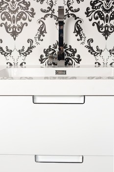 Mušle, se zadní podložkou, zinková slitina