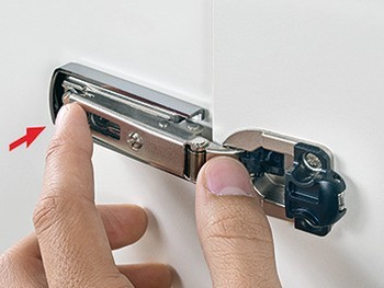 Nábytkový závěs, Häfele Metalla 510 SM 110°, plně naložená montáž