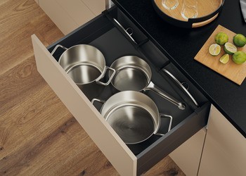 Podélné dělítko, Pro příčný reling Blum Ambia Line, design ocel