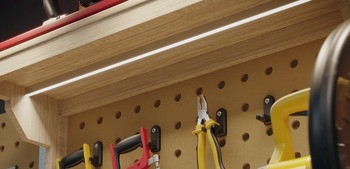 Profil pro spodní montáž, Häfele Loox5 profil 2103 pro osvětlovací LED pásky 8 mm