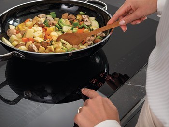 Samostatná indukční varná deska, Häfele Assedo CIX55F1C78a, Šířka: 770 mm, bez rámu, pro montáž do roviny