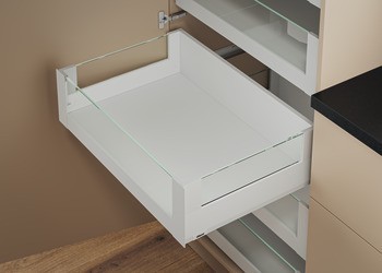 Vkládaný prvek ze skla, čelo, Blum Merivobox, pro systémovou výšku E s vkládaným prvkem