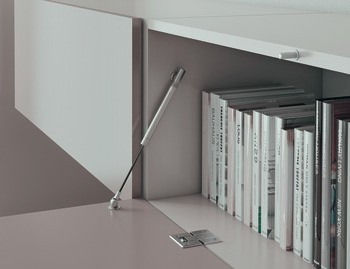 Výklop, Plynový píst, samootevírací