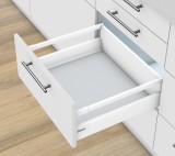 Sada čelního výsuvu, Blum Tandembox antaro, reling C, systémová výška M, výška bočnice 83 mm